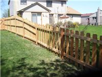 Fence Gallery Photo - Transitioning from 6' down to 4'.jpg